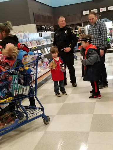 Grocery Store «Meijer», reviews and photos, 27255 23 Mile Rd, Chesterfield, MI 48051, USA