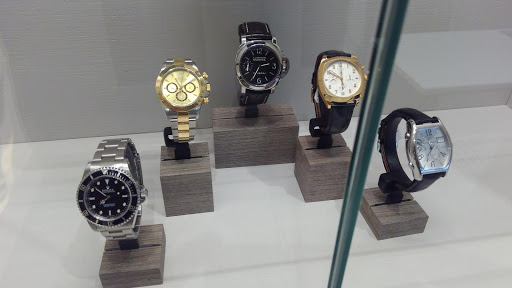 Jewelry Store «Darakjian Jewelers», reviews and photos, 101 Willits St, Birmingham, MI 48009, USA