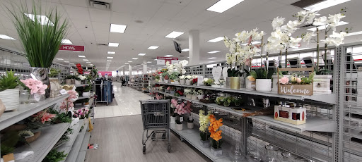 Clothing Store «Burlington Coat Factory», reviews and photos, 600 Northtown Dr, Blaine, MN 55434, USA