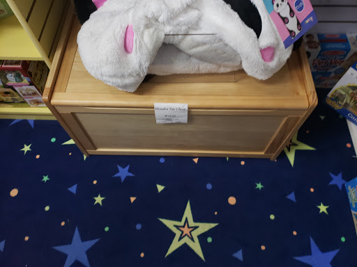 Toy Store «Playthings Toy Shoppe», reviews and photos, 4209 Shelbyville Rd, Louisville, KY 40207, USA