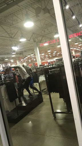 Clothing Store «Nike Factory Store», reviews and photos, 10801 Corkscrew Rd D-177, Estero, FL 33928, USA