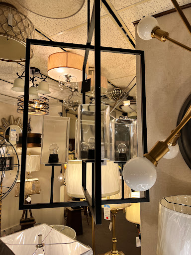 Lighting Store «Lyons Lighting Showroom», reviews and photos, 917 Webster St, Dayton, OH 45404, USA