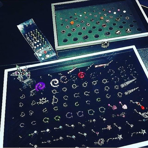 magenta tattoo lab