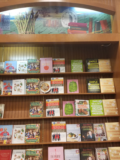 Book Store «Barnes & Noble», reviews and photos, 2825 W Main St, Bozeman, MT 59718, USA