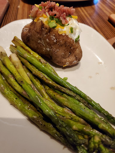 Shopping Mall «Seminole Square Shopping Center», reviews and photos, 200 Zan Rd, Charlottesville, VA 22901, USA