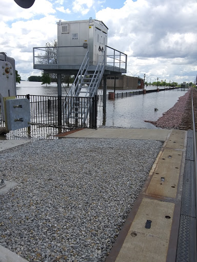 Dollar Store «FAMILY DOLLAR», reviews and photos, 725 E 2nd St, Muscatine, IA 52761, USA