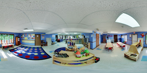 Day Care Center «A CREATIVE START LEARNING CENTER», reviews and photos, 1439 E Lark St, Springfield, MO 65804, USA