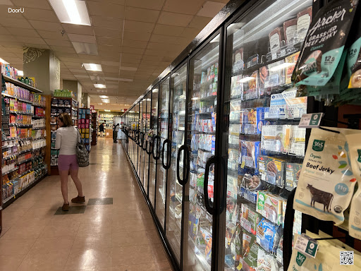 Grocery Store «Whole Foods Market», reviews and photos, 239 N Crescent Dr, Beverly Hills, CA 90210, USA