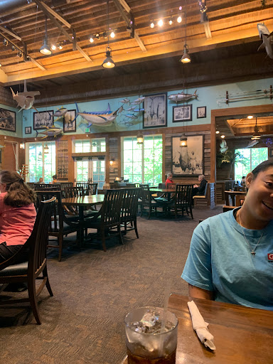 Sporting Goods Store «Bass Pro Shops», reviews and photos, 11550 Lakeridge Pkwy, Ashland, VA 23005, USA