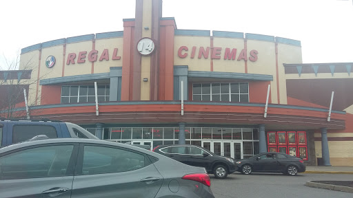 Movie Theater «Regal Cinemas New River Valley 14», reviews and photos, 110 New River Rd, Christiansburg, VA 24073, USA