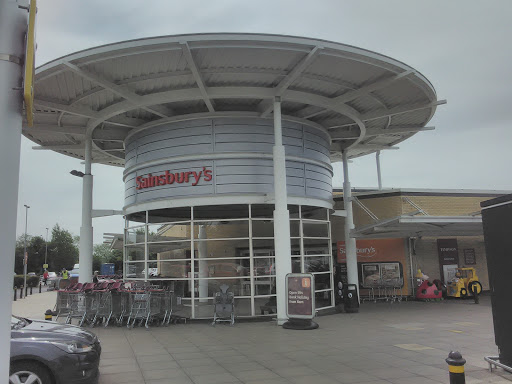 Supermarket chains Swindon