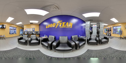 Tire Shop «Goodyear Tire Plus», reviews and photos, 1806 S Wabash Ave, Chicago, IL 60616, USA