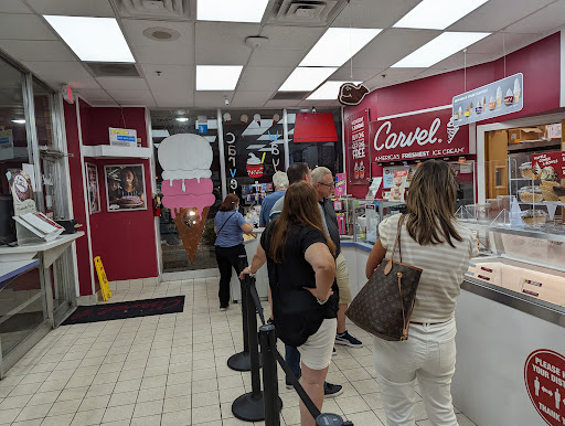 Ice Cream Shop «Carvel», reviews and photos, 305 Valley Rd, Wayne, NJ 07470, USA