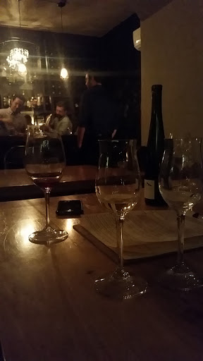 Wine Bar «Corvina Wine Company», reviews and photos, 6038 W Lincoln Ave, West Allis, WI 53219, USA