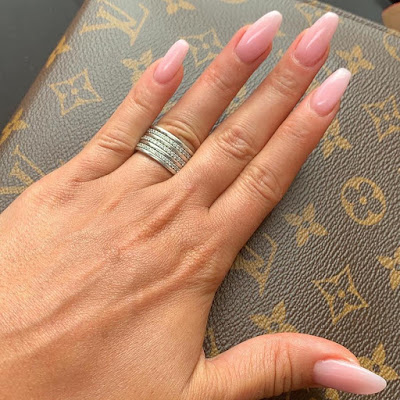Ley Nails à Rueil-Malmaison