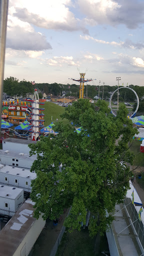 Community Center «Hazel Park Community Center», reviews and photos, 620 W Woodward Heights Blvd, Hazel Park, MI 48030, USA