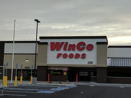WinCo Foods, 200 S Fort Ln, Layton, UT 84041, USA, 