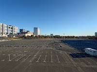 青海臨時駐車場