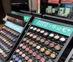 MAC Cosmetics photo
