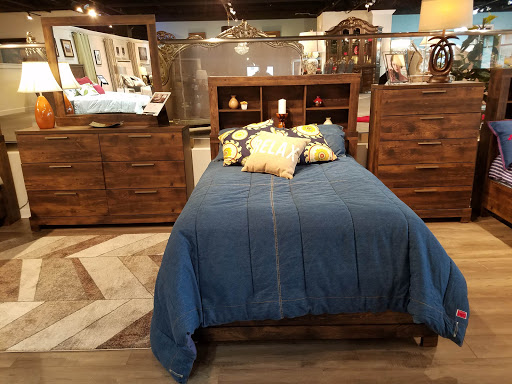 Shopping Mall «Parklane Shopping Center», reviews and photos, 1081 S Glendale, Wichita, KS 67208, USA