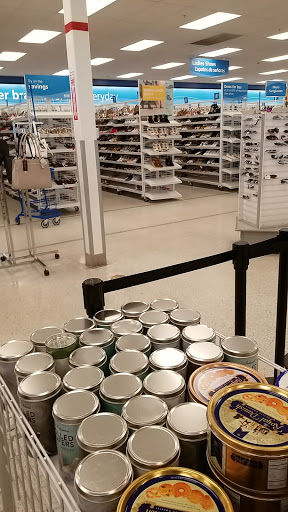 Clothing Store «Ross Dress for Less», reviews and photos, 455 S Wadsworth Blvd, Lakewood, CO 80226, USA