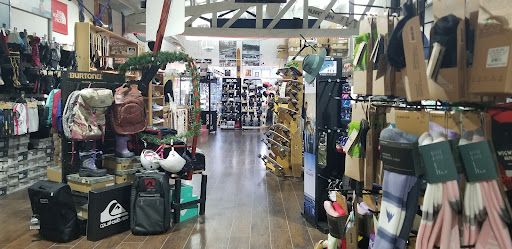 Snowboard Shop «Board Shop», reviews and photos, 269 Broad St, Lake Geneva, WI 53147, USA