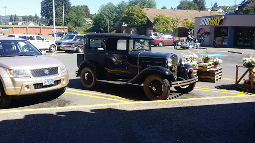Grocery Store «Safeway», reviews and photos, 401 E Columbia River Hwy, Clatskanie, OR 97016, USA