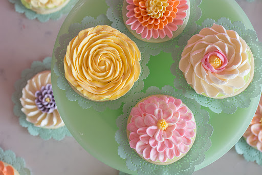 Bakery «White Flower Cake Shoppe», reviews and photos, 2101 Richmond Rd, Beachwood, OH 44122, USA