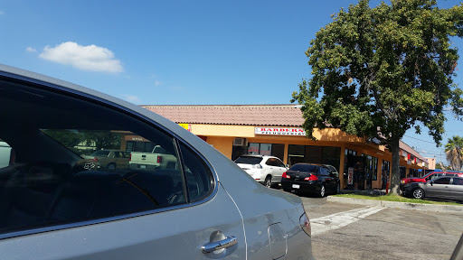Barber Shop «Villa Barber Shop», reviews and photos, 11519 Carmenita Rd, Whittier, CA 90605, USA