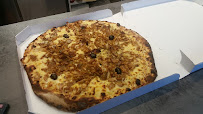 Plats et boissons du Pizzeria La Pizza du Food Truck à La Ciotat - n°4