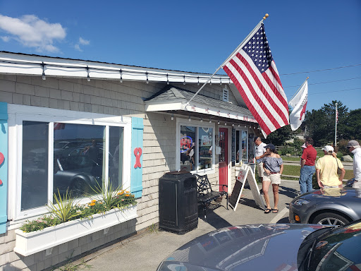 Seafood Market «Bob Lobster», reviews and photos, 49 Plum Island Turnpike, Newbury, MA 01951, USA