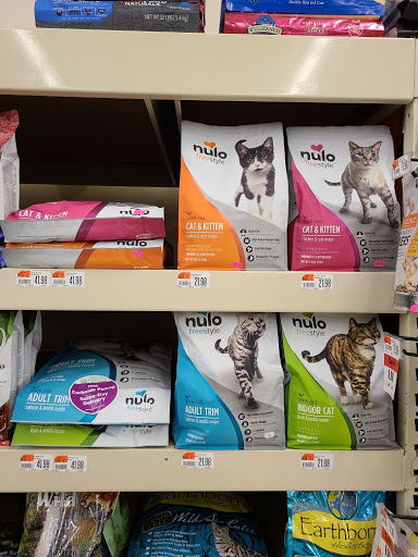 Pet Supply Store «Pet Supplies Plus», reviews and photos, 500 S St W, Raynham, MA 02767, USA