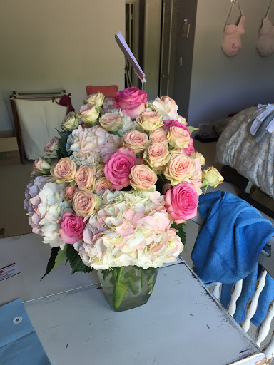 Florist «Vero Beach Florist», reviews and photos, 3096 Cardinal Dr #1a, Vero Beach, FL 32963, USA