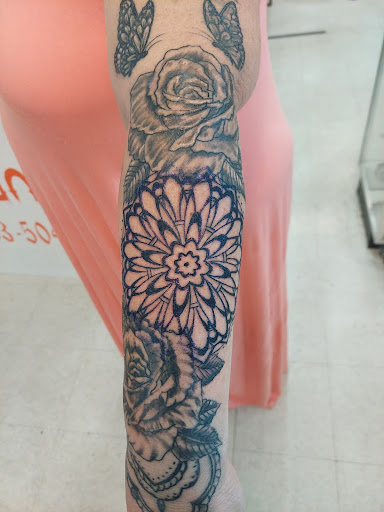 Explore memento mori tattoo ideas, creative tattoo ideas in Fort Mohave, available at RedRum Tattoo & Body Piercing Co.