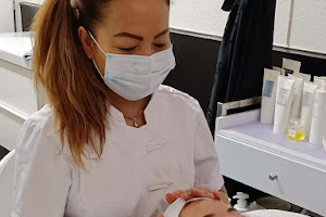 Brazilian Wax Amsterdam - Pedicure & Gezichtsbehandeling | Anis Beauty