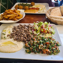 Plats et boissons du Restaurant libanais Le petit falafel à Paris - n°2