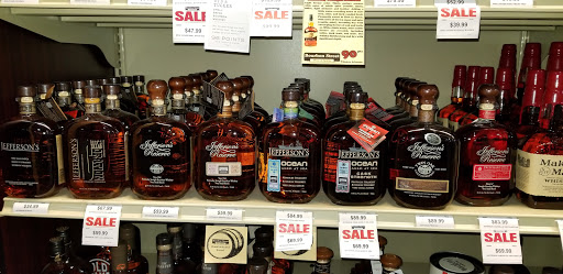 Liquor Store «Bourbon Street Wine & Spirits», reviews and photos, 334 NJ-31, Flemington, NJ 08822, USA