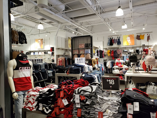 Shopping Mall «Outlets at Anthem», reviews and photos, 4250 W Anthem Way, Phoenix, AZ 85086, USA