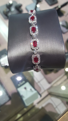 Jewelry Store «Trinity Jewelers», reviews and photos, 647 Mt Nebo Rd, Pittsburgh, PA 15237, USA