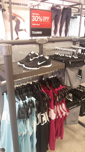Clothing Store «Nike Factory Store», reviews and photos, 10801 Corkscrew Rd D-177, Estero, FL 33928, USA