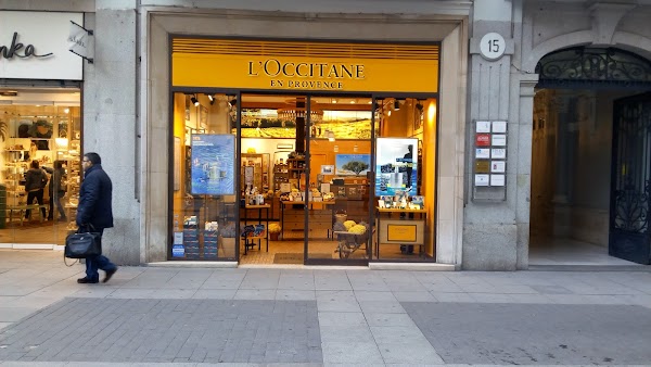 LOCCITANE EN PROVENCE