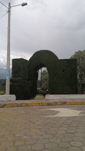 Iglesia Católica Parroquial de Tupigachi - Tabacundo