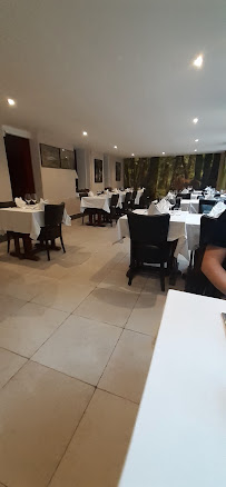 Atmosphère du Restaurant Auberge du Mont Saint-Mard à Vieux-Moulin - n°8