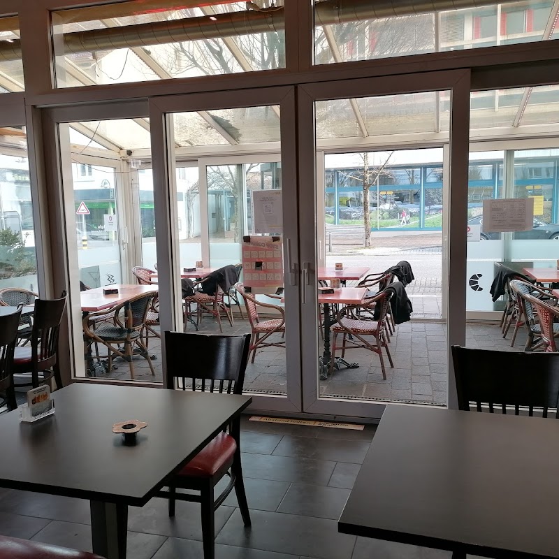 VELOCE Restaurant Café & Bar