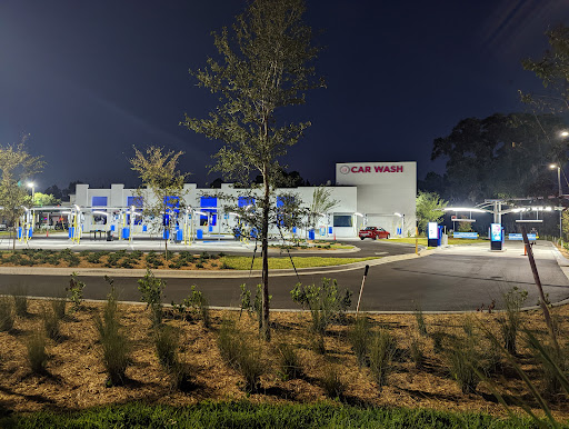 LUV Car Wash en Fernandina Beach