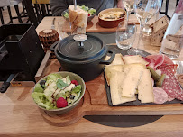 Raclette du Restaurant LA P'TITE MAROTTE à Blancs-Coteaux - n°7