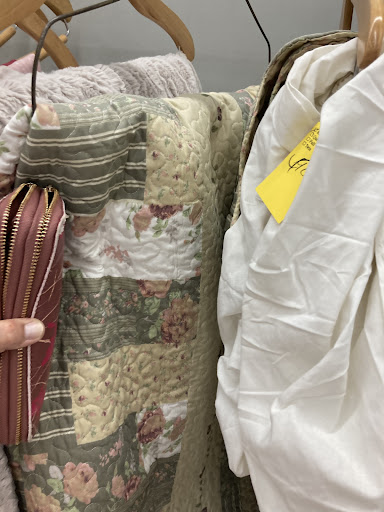 Thrift Store «Family Thrift Center», reviews and photos, 5393 Wesleyan Dr, Virginia Beach, VA 23455, USA