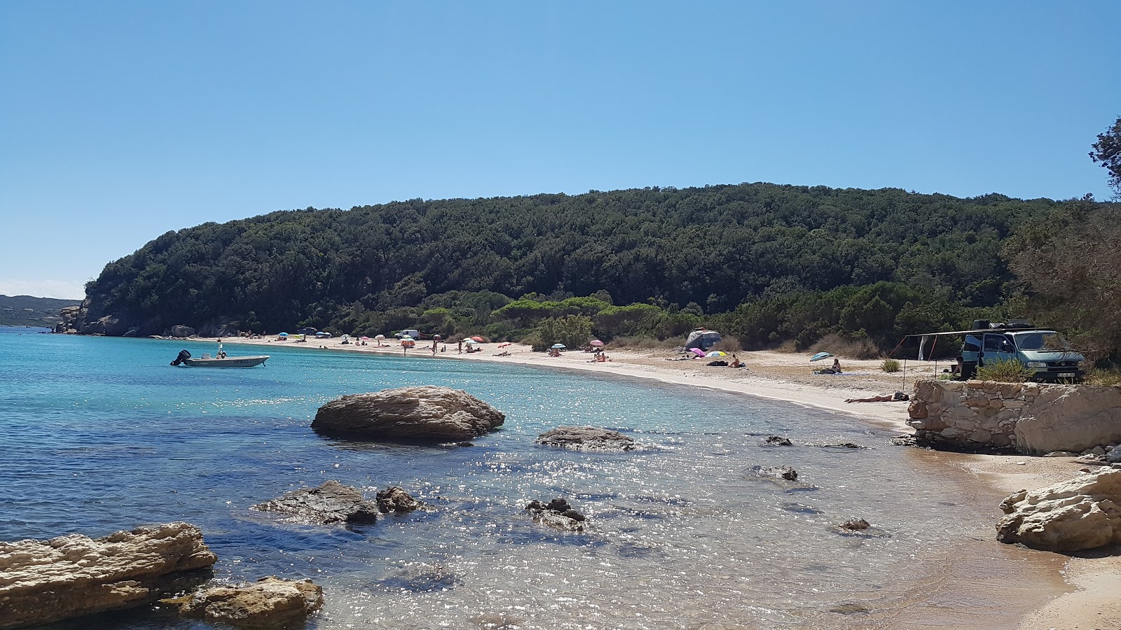 Photo de Canetu beach avec un niveau de propreté de très propre