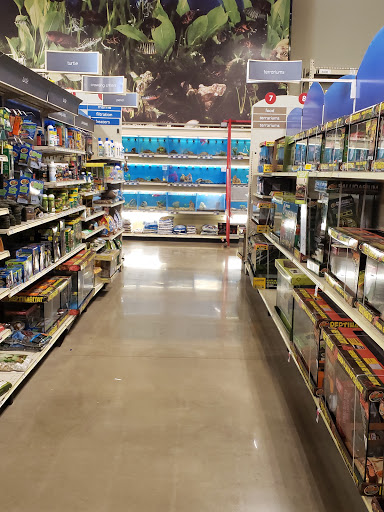 Pet Supply Store «PetSmart», reviews and photos, 159 N Weber Rd, Bolingbrook, IL 60490, USA