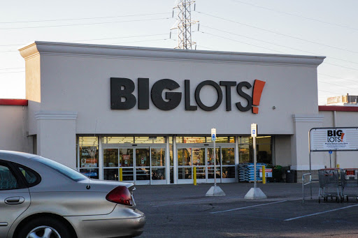 Big Lots, 1950 Pipestone Rd, Benton Harbor, MI 49022, USA, 